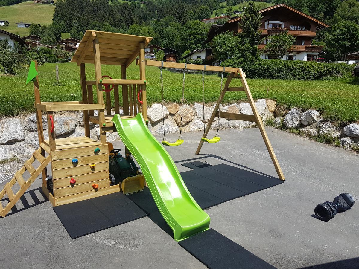 Das Heimsitz Brixen im Thale Exteriér fotografie